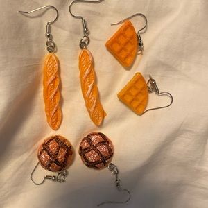 Free with $30 purchase French pastries earring set